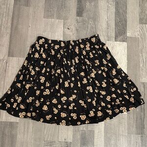 NWOT Brandy Melville Heather Sunflower  Skirt